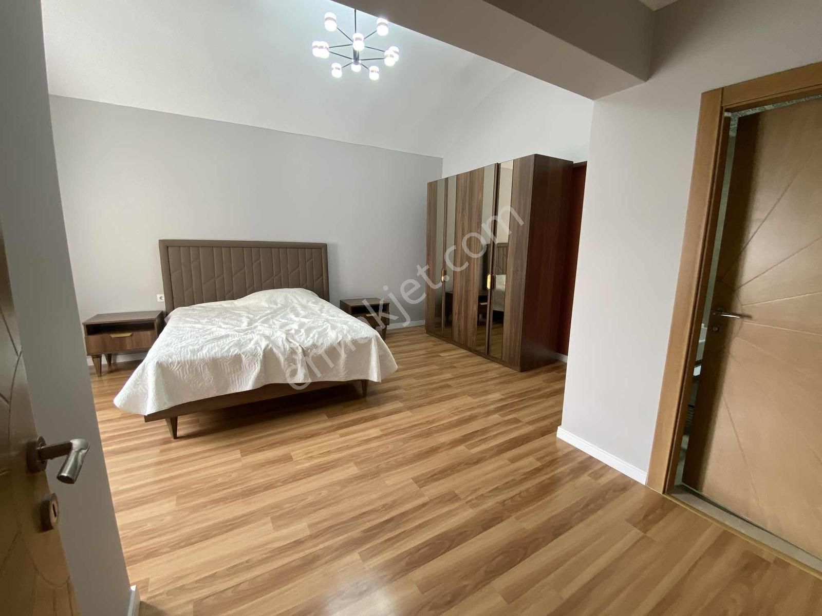 Ahi Mesut' Da 7/24 Güvenlikli Site İçinde Satılık 7+2 Daire - Görsel 11