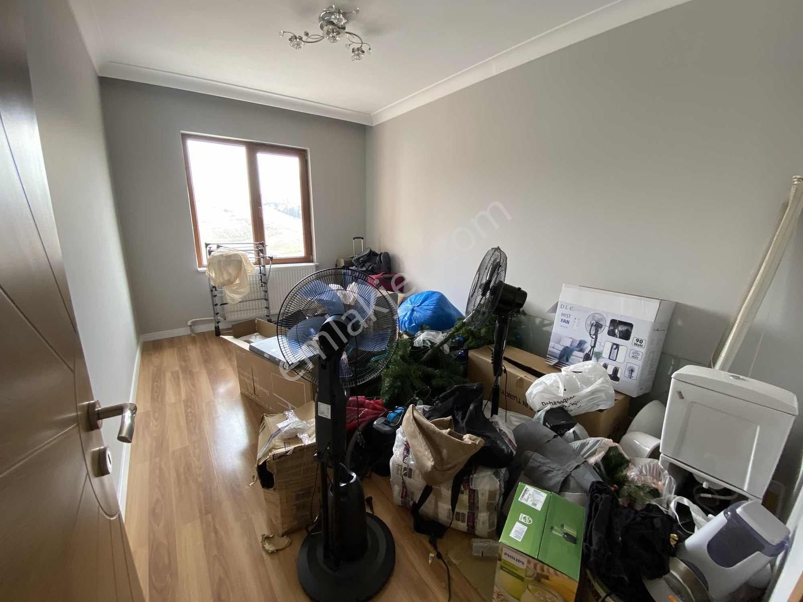 Ahi Mesut' Da 7/24 Güvenlikli Site İçinde Satılık 7+2 Daire - Görsel 6