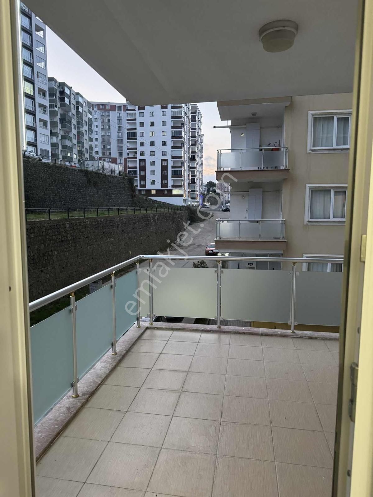 Yomra Sancak Mahallesi Tuğra Sitesi 3+1 Satılık Daire - Görsel 18