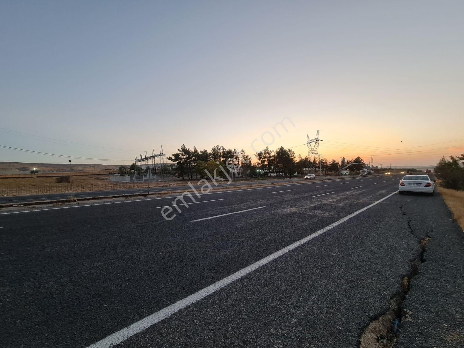 Yasin Batan'dan Bozova Yoluna Sıfır Bağ Yeri Tarla Zeytinlik!! - Görsel 6