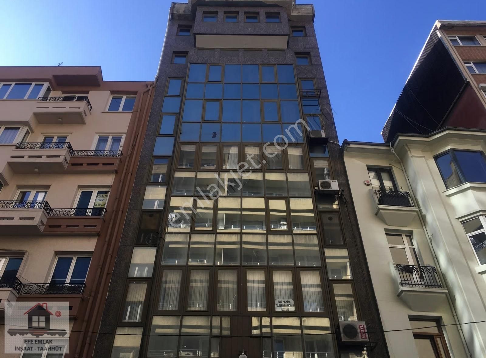 Kiralık 1+1 Daire Efe Emlak Abideihurriyet Cad. Şişli İstanbul