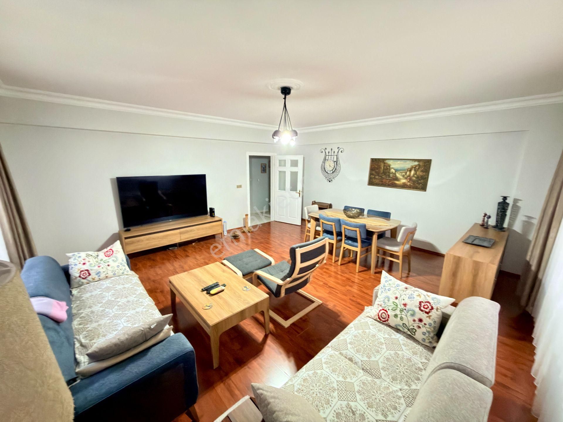 █ Konfor █ 2000 Yapımı, Minibüse 2. Binada, 140 M2 Net 3+1 - Görsel 8