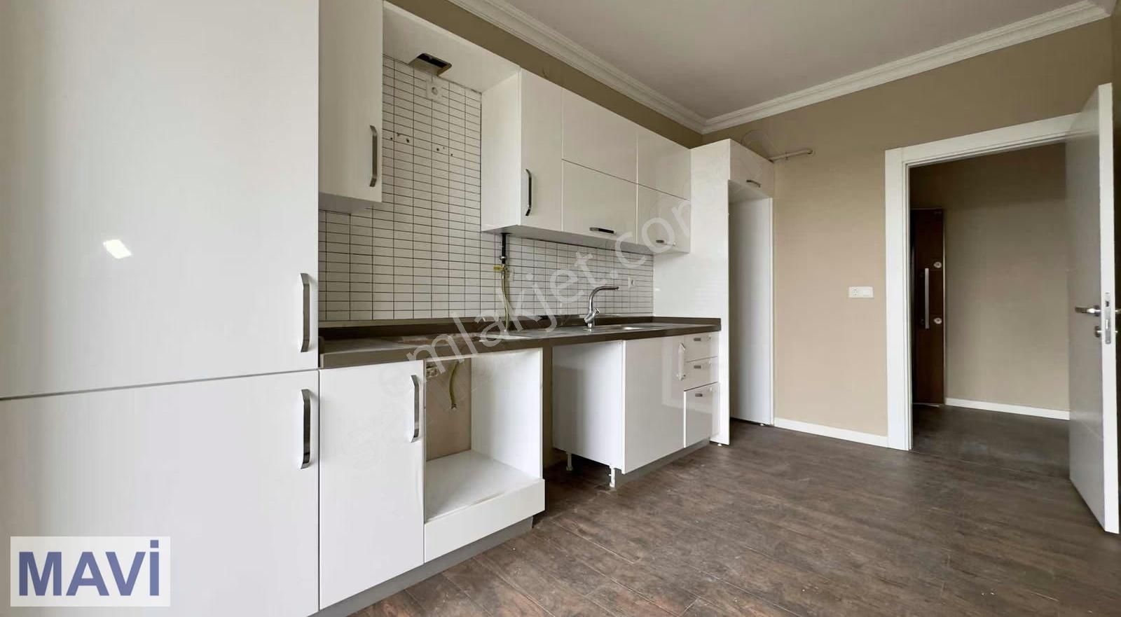 Remax Mustafa Öz 3+1 Lüks Site İçi 3. Kat Y. Isıtma Asansörlü - Görsel 12