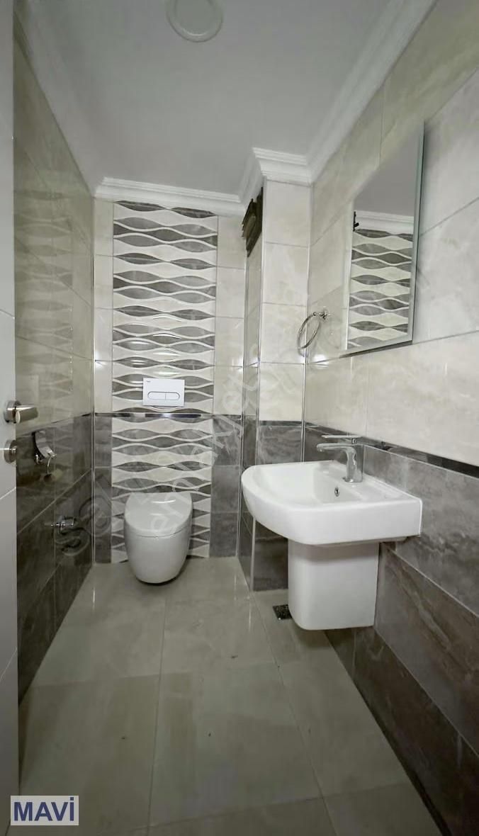 Remax Mustafa Öz 3+1 Lüks Site İçi 3. Kat Y. Isıtma Asansörlü - Görsel 4