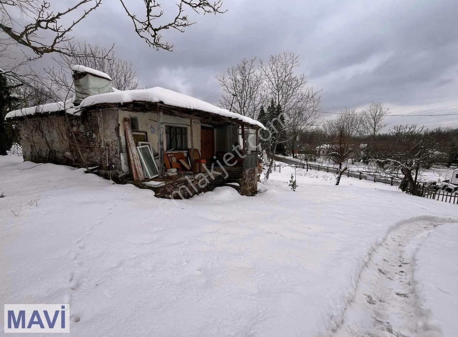 Remax Şaban Karakaş Tan 1300 M2 Sapanca Da Kiralık Arsa - Görsel 2