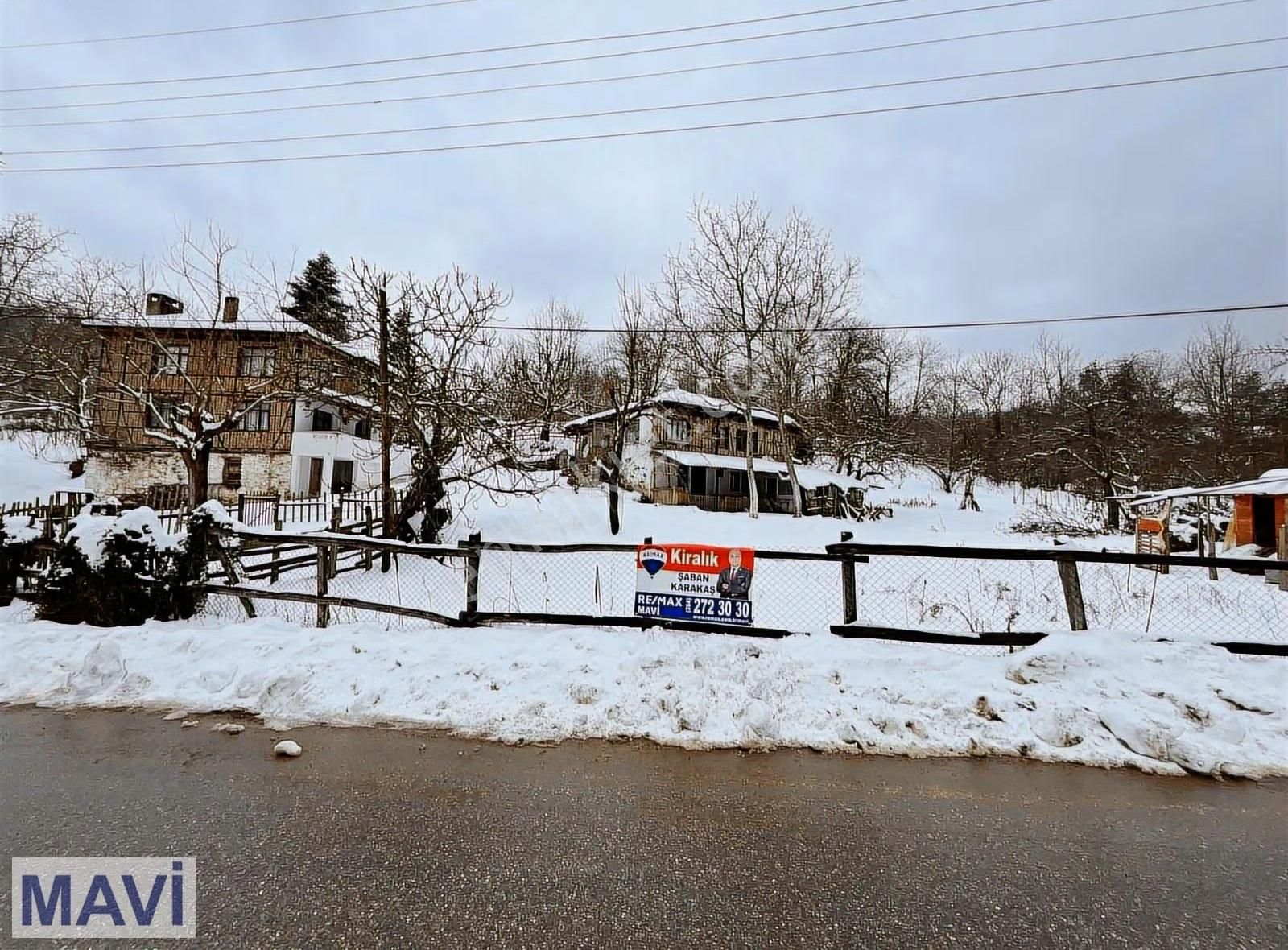 Remax Şaban Karakaş Tan 1300 M2 Sapanca Da Kiralık Arsa - Görsel 9