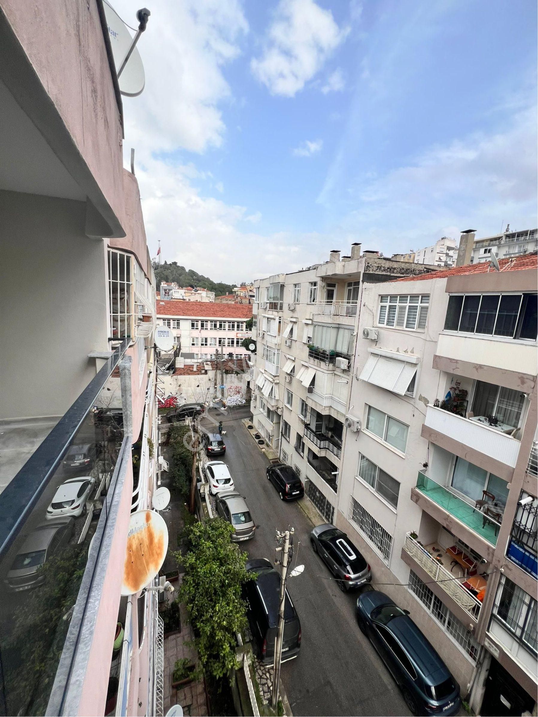 Göztepe Meslek Lisesini Yakın Full Yapılı Satılık Daire - Görsel 30