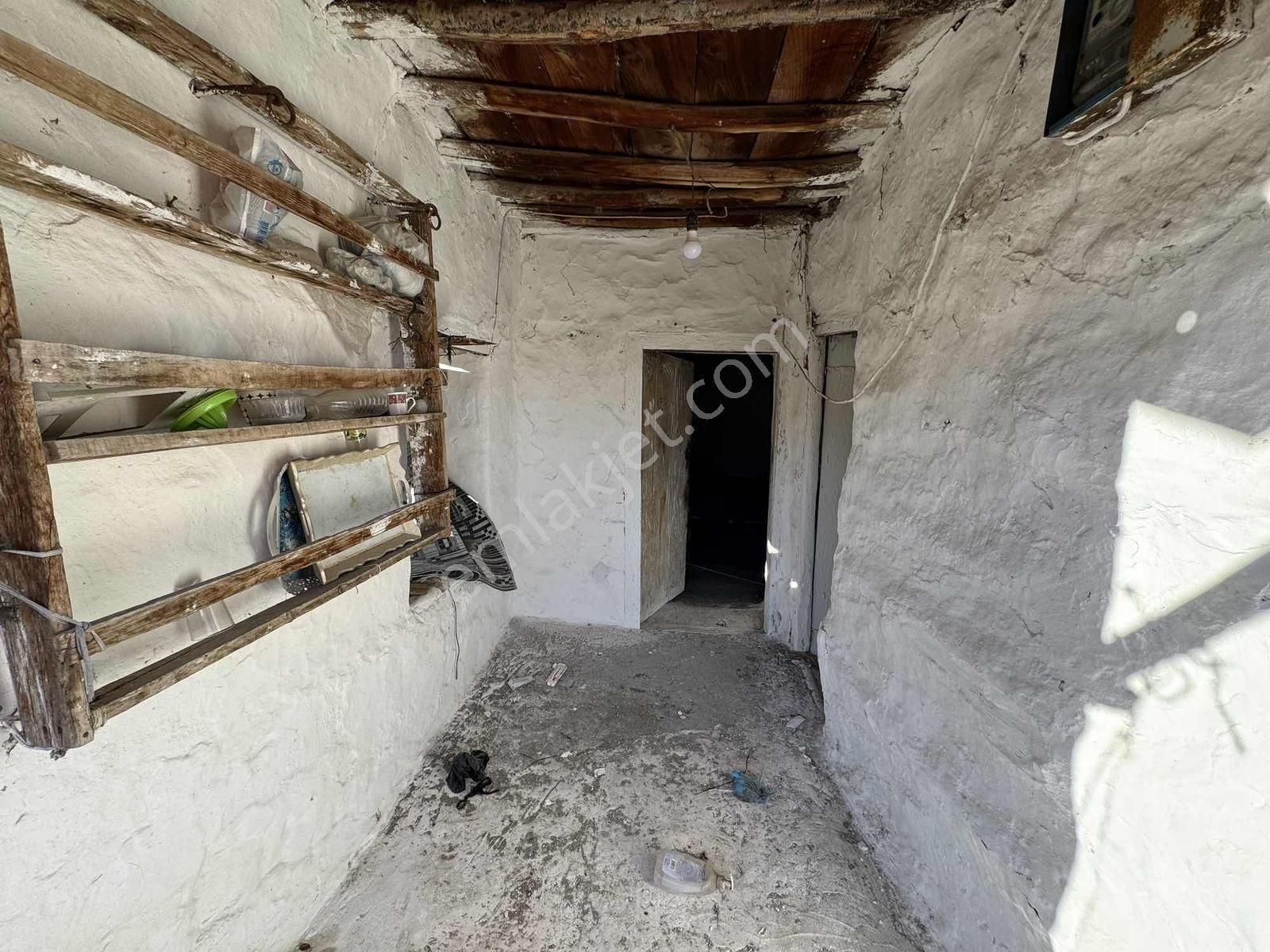 Bergama Gökçeyurt Mh. 413 M² Köy Evi Ve Arsası - Görsel 9