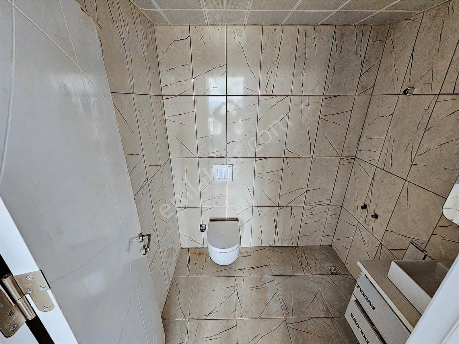 Atayurt Merkezde 3 Bloklu Site İçerisinde 2+1 Sıfır Daire - Görsel 12