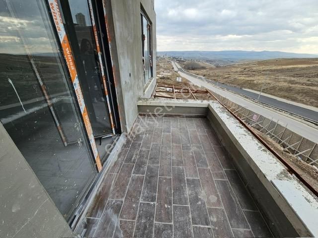 Atayurt Merkezde 3 Bloklu Site İçerisinde 2+1 Sıfır Daire - Görsel 19