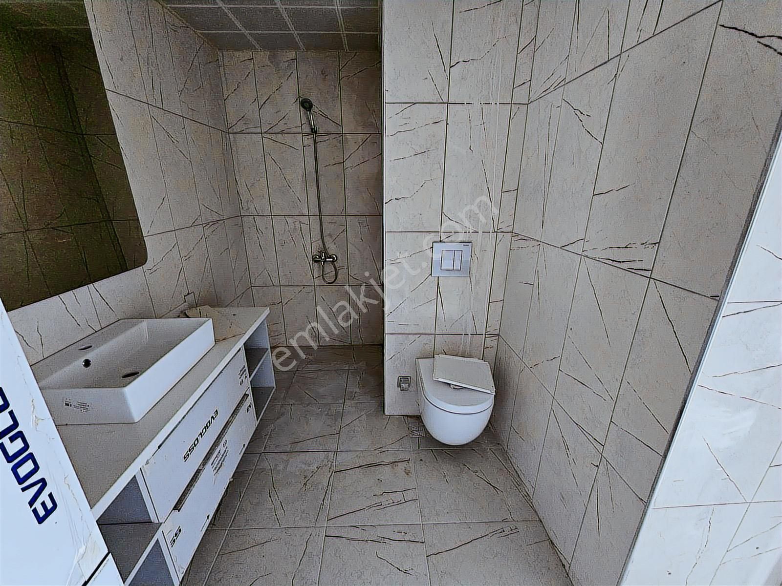 Atayurt Merkezde 3 Bloklu Site İçerisinde 2+1 Sıfır Daire - Görsel 10