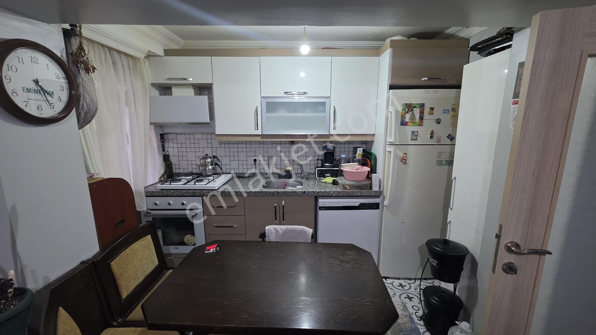 Beylikdüzü Yakupu 46. Sok. 2+1 50 M² Balkonlu - Ön Cephe - Arakat Daire - Görsel 4