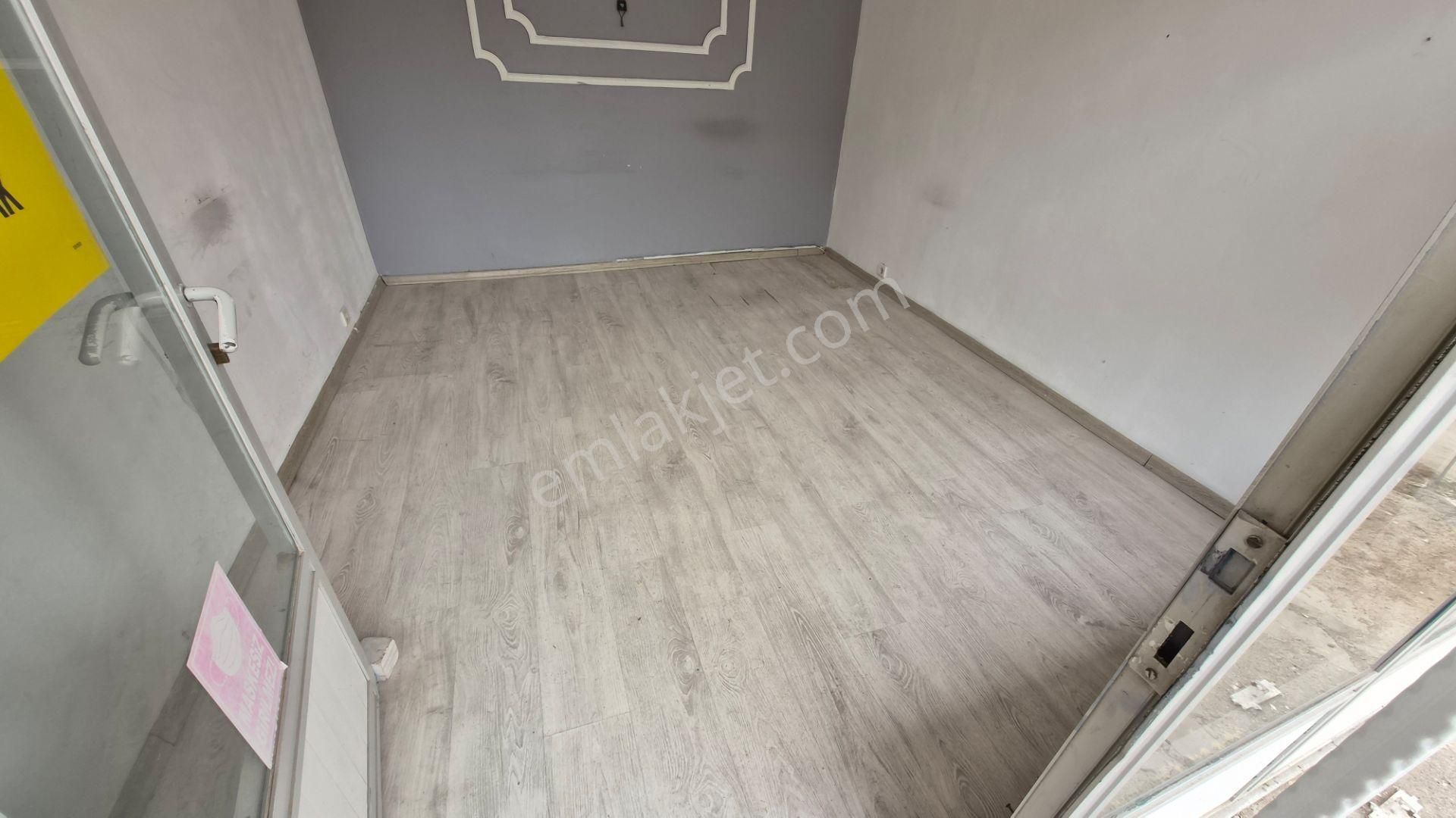 Abidin Paşada 10 Metre Kiralık Dükkan - Görsel 4