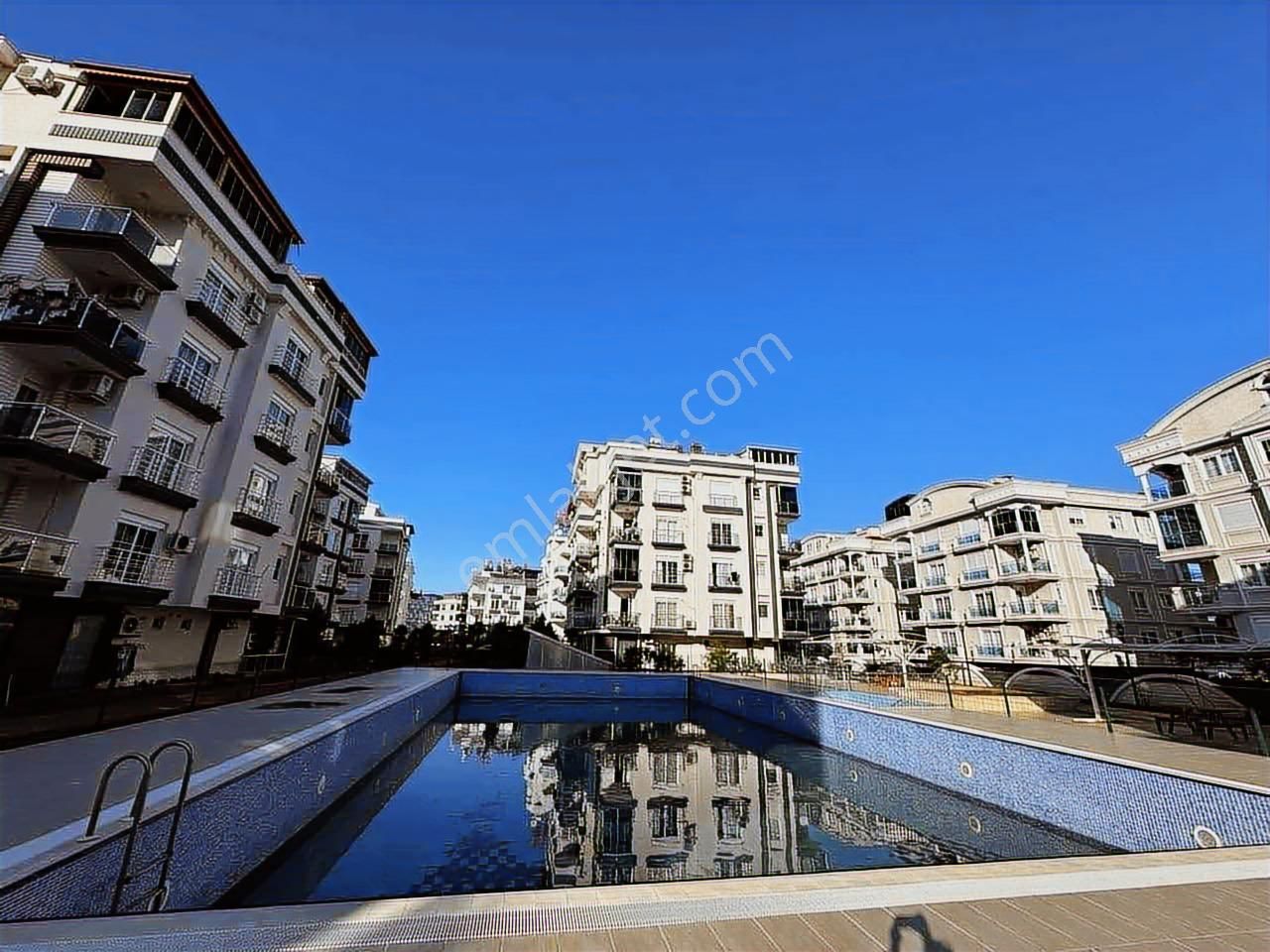 Kapalı Otoparklı 2+1 Daire - Görsel 20