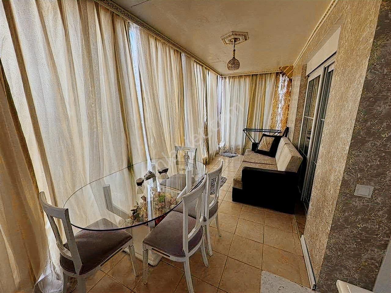 Kapalı Otoparklı 2+1 Daire - Görsel 17