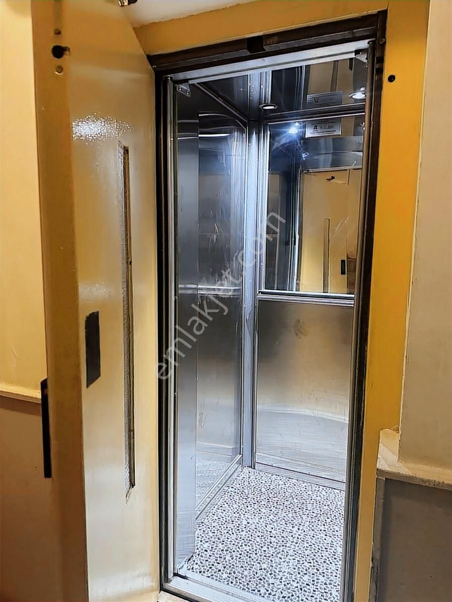 Acilllll....satilik İnönü Caddesinde 3+1 - Görsel 8