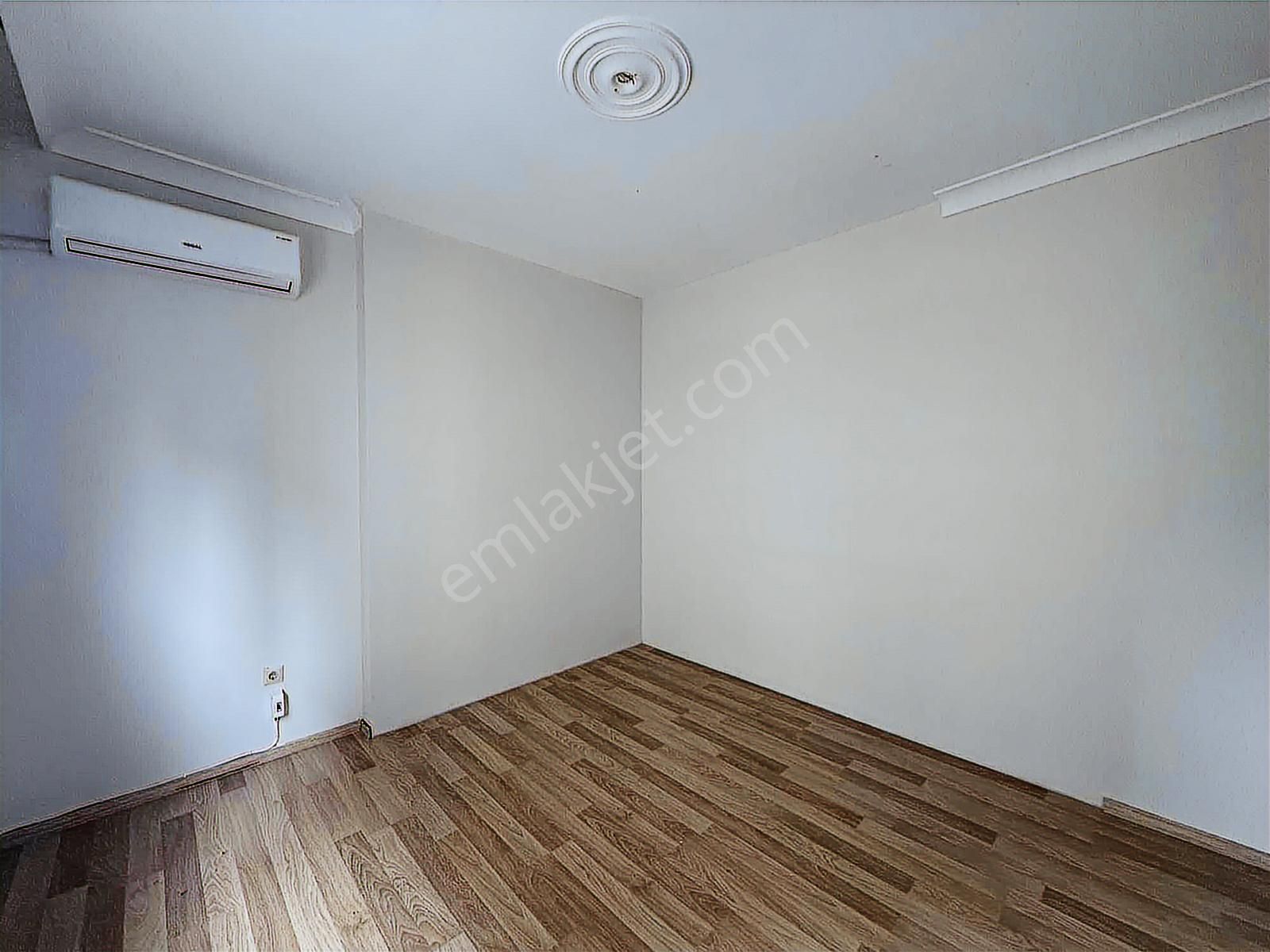 Turyaptan Erenköy Kaptan Arif'te Geniş 2+1 - Görsel 24