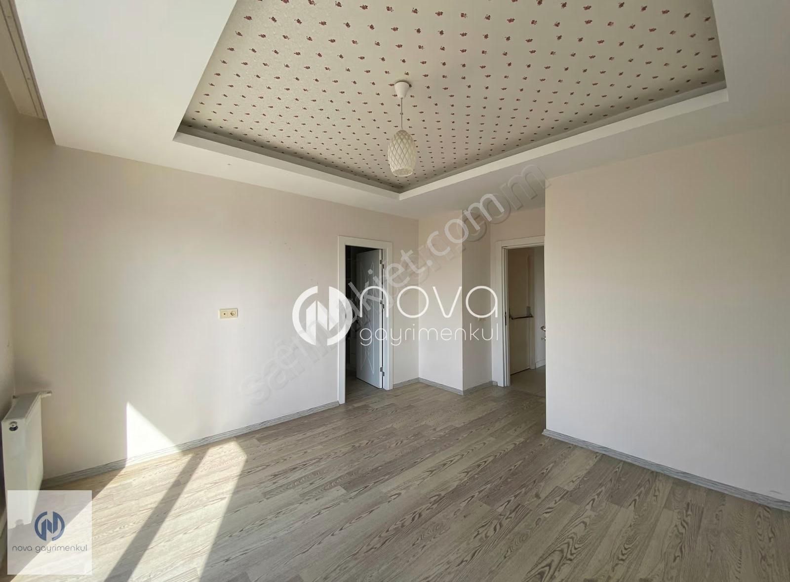 **nova** Mezitli Vatan Caddesi Üzerinde Kiralık 4+1 Lüks Daire - Görsel 18