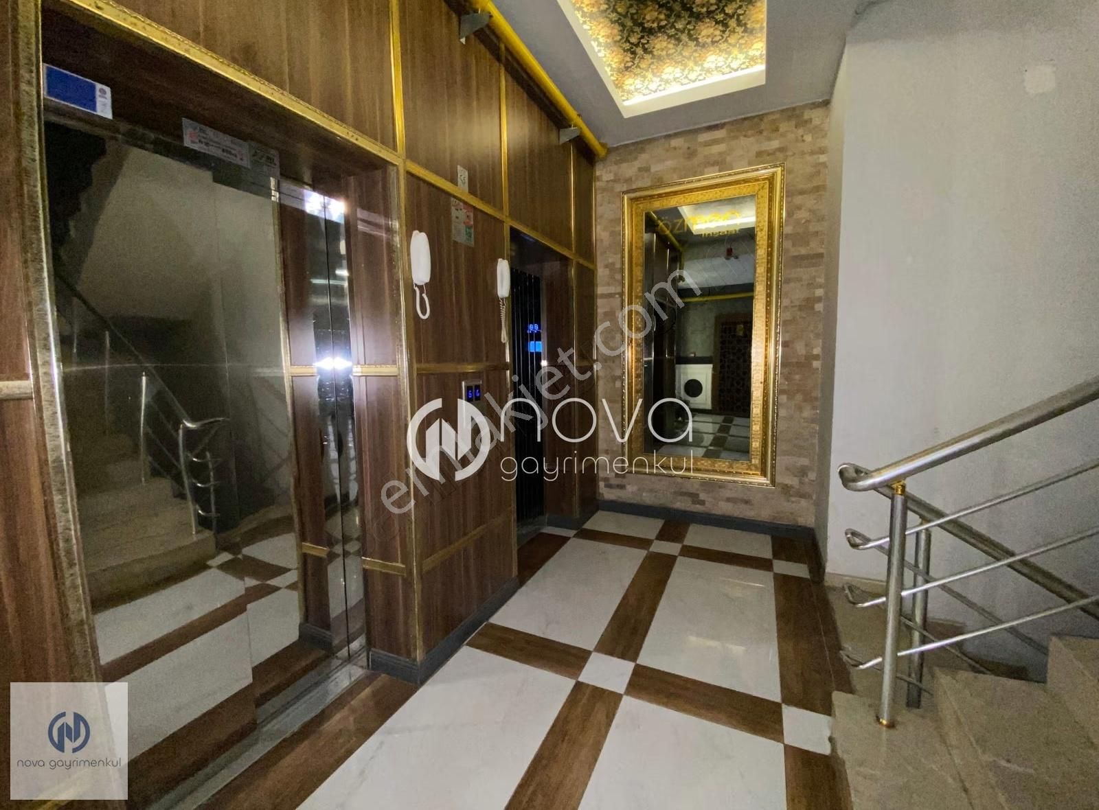 **nova** Mezitli Vatan Caddesi Üzerinde Kiralık 4+1 Lüks Daire - Görsel 14