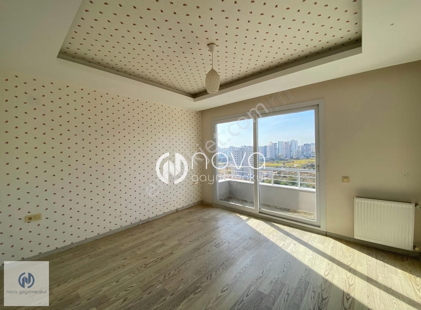 **nova** Mezitli Vatan Caddesi Üzerinde Kiralık 4+1 Lüks Daire - Görsel 17