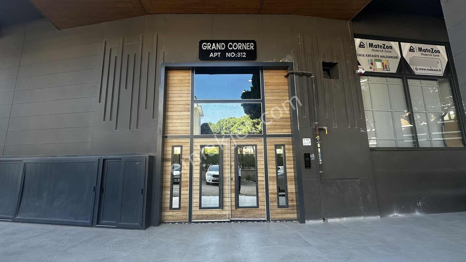 İzmir Karşıyaka Anadolu Cad Üzeri Satılık 3+1 Daire Cb Ph - Görsel 7