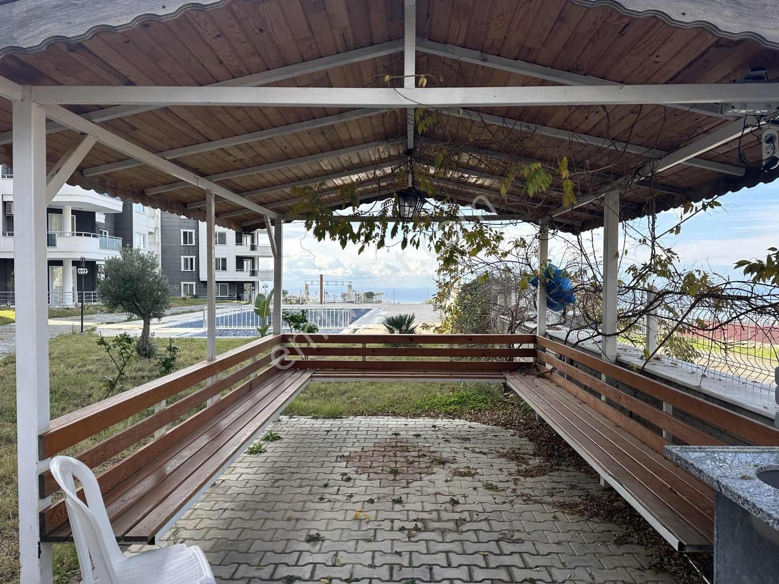 Full Deniz Ve Şehir Manzaralı 120 M2 2+1 Site İçi Fırsat Daire - Görsel 4