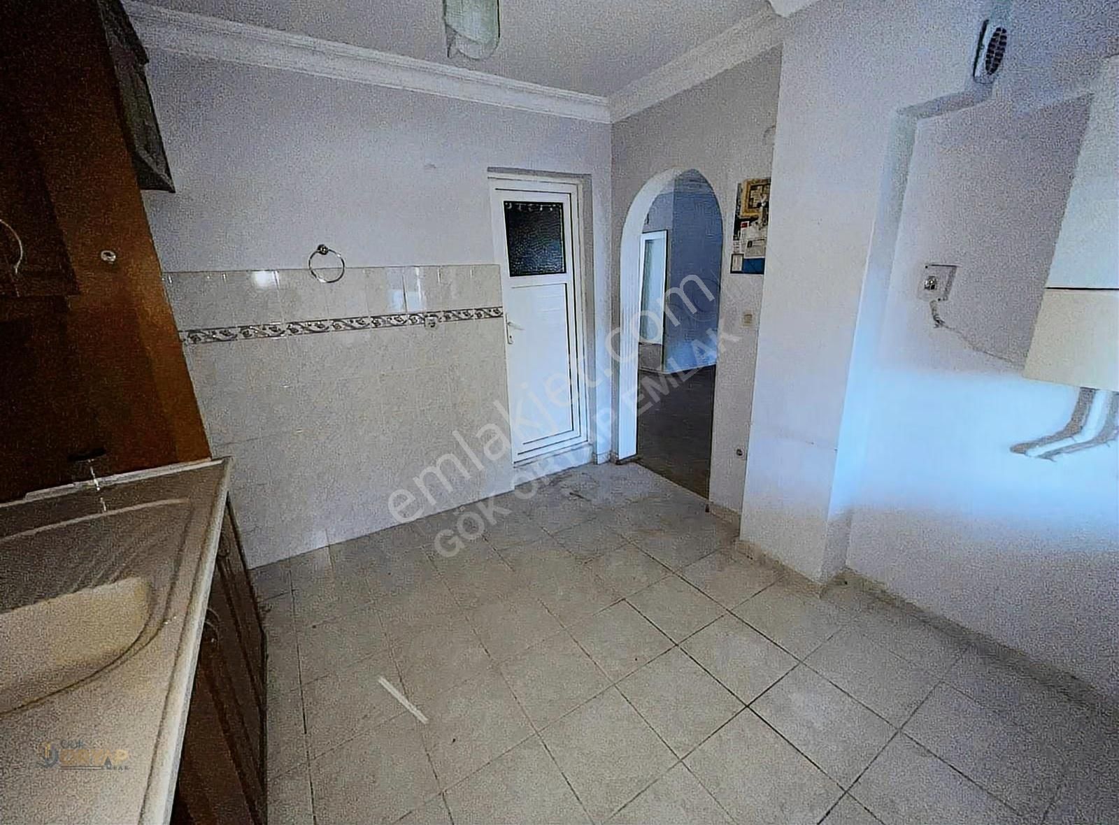 Gök Oryap'tan Kiralık Merkezi Konumda Bakımlı 2+1 3.kat Daire ! - Görsel 5