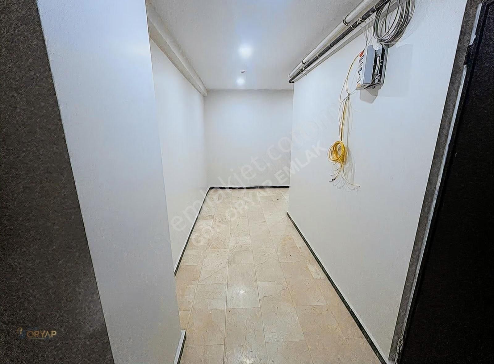Gök Oryap'tan Satılık Sıfır 2+1 Ultramodern Ara Kat Süper Daire! - Görsel 4