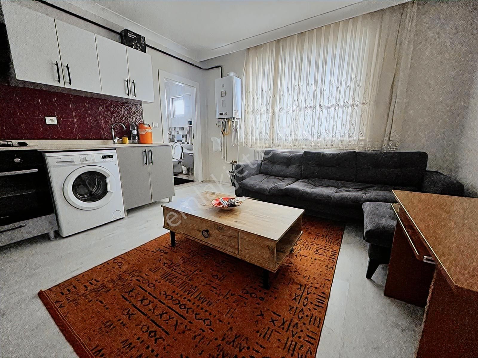 Esenboğa Mah'de Cadde Üzerinde Full Eşyalı Kiralık Daire