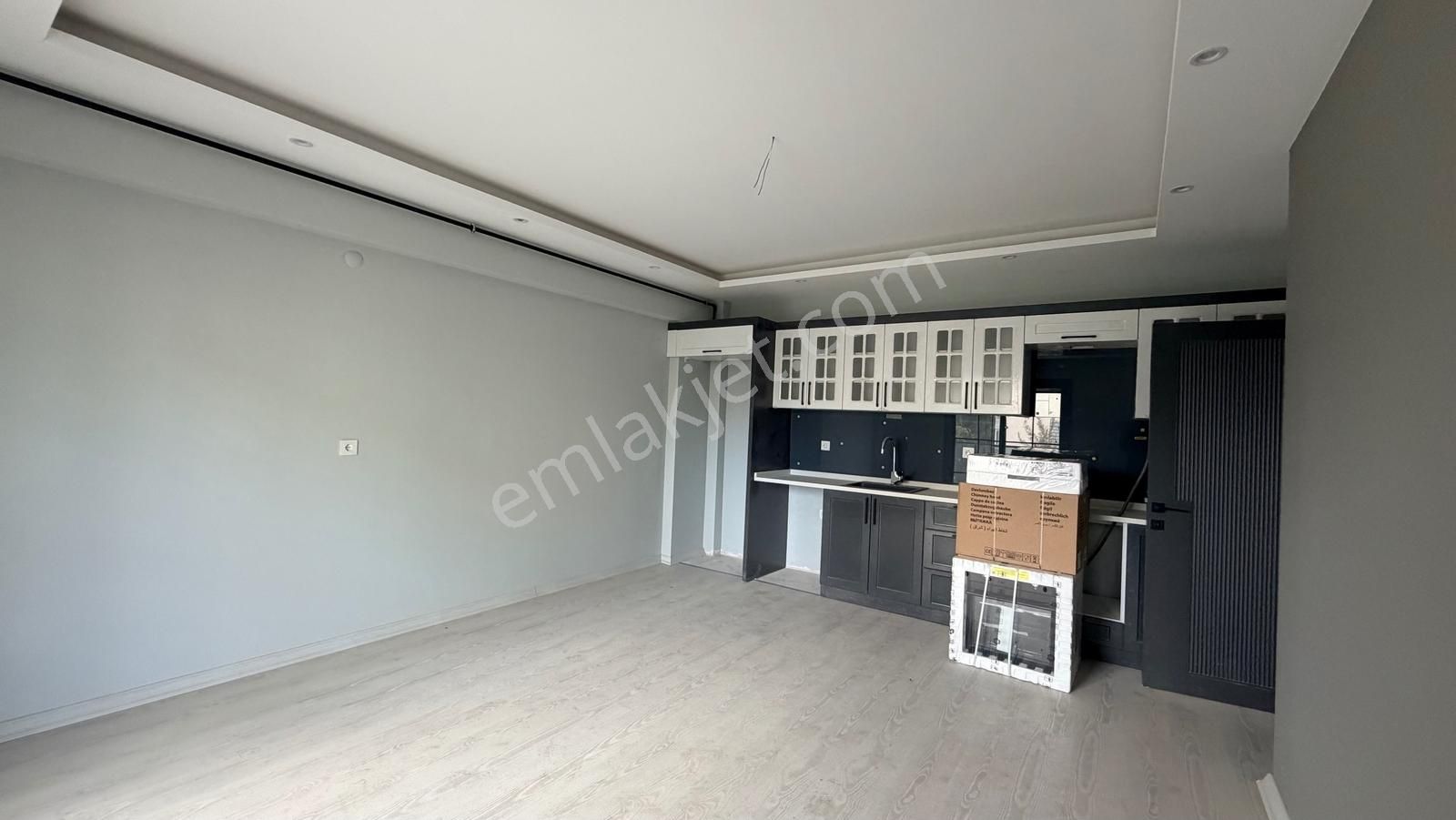 İzmir Menemen 30 Ağustos'ta Kiralık 2+1 Daire Cb Ph - Görsel 3