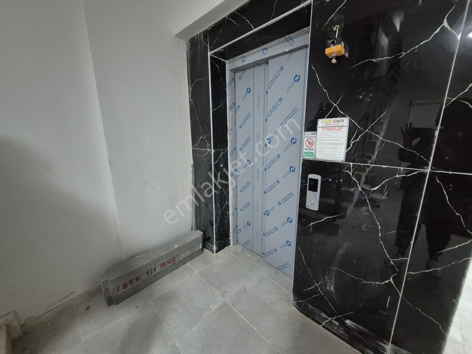 Lenora Gayrimenkul'den Ayrancılar Merkezde 1+1 Satılık Daire - Görsel 3