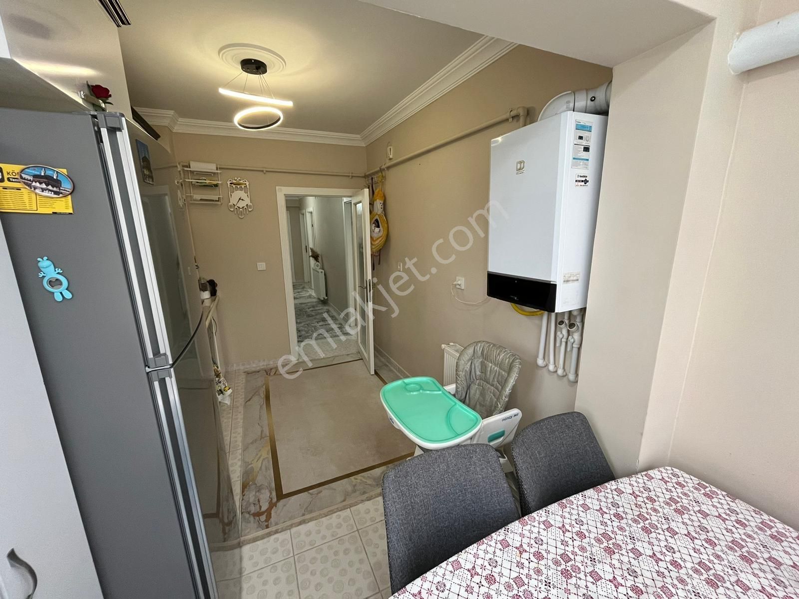 Sincan Yenikentte Satılık 3+1 Daire Kullanışlı Geniş Arakat - Görsel 6