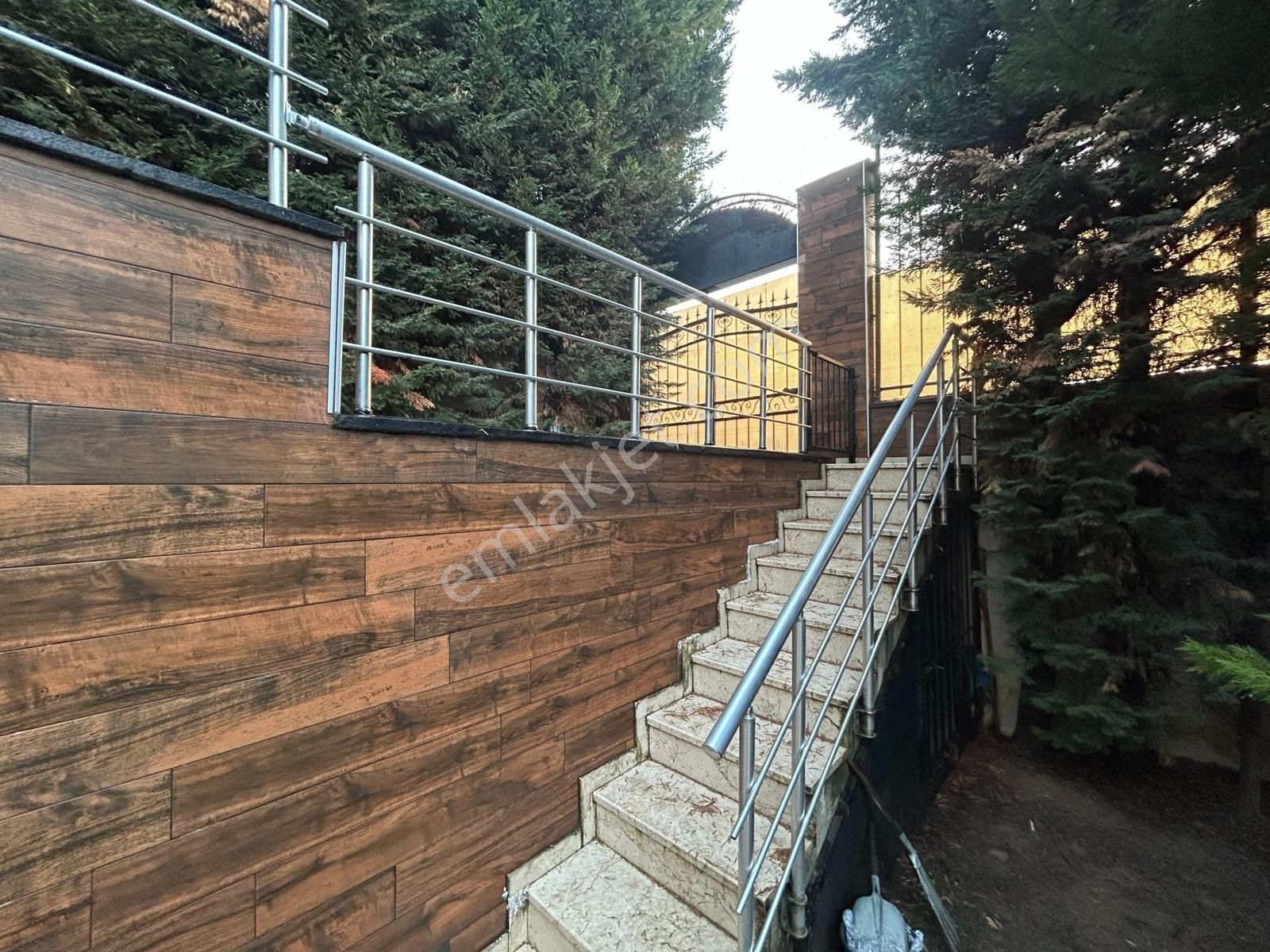 Bursa Demirci'de Özel Tasarım 6+2 Villa - Görsel 12