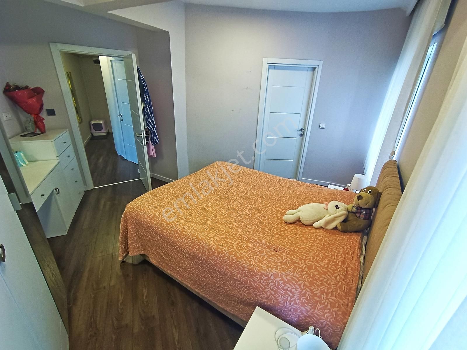 Etlik'te Full Yapılı Lüx Çift Ebeveyn Banyolu 2+1 Satılık Daire - Görsel 4