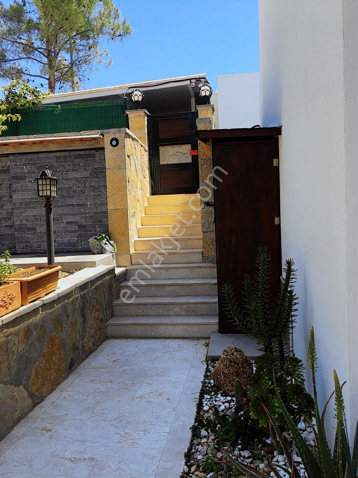 Bodrum Konacık'ta Tam Müstakil Satılık 3+1 Villa - Görsel 13