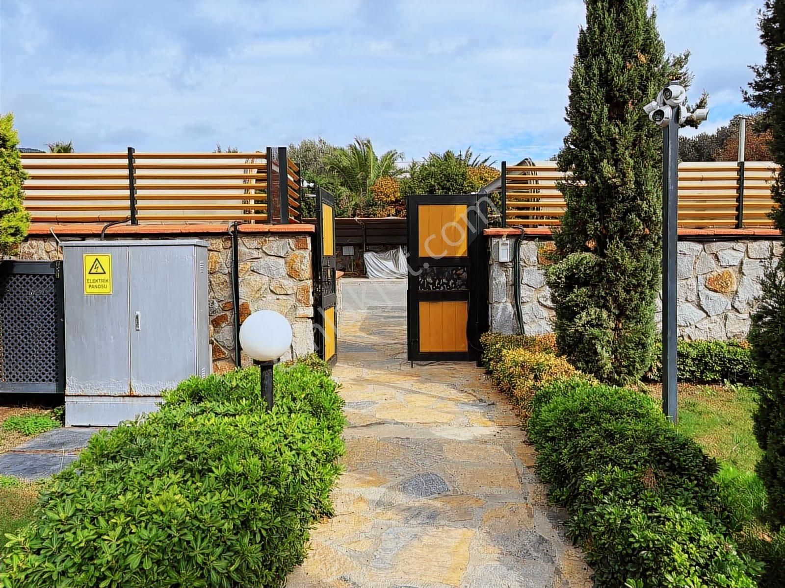 Konacık'ta Zai'ye Komşu Nezih Site İçinde Satılık Modern Daire - Görsel 14