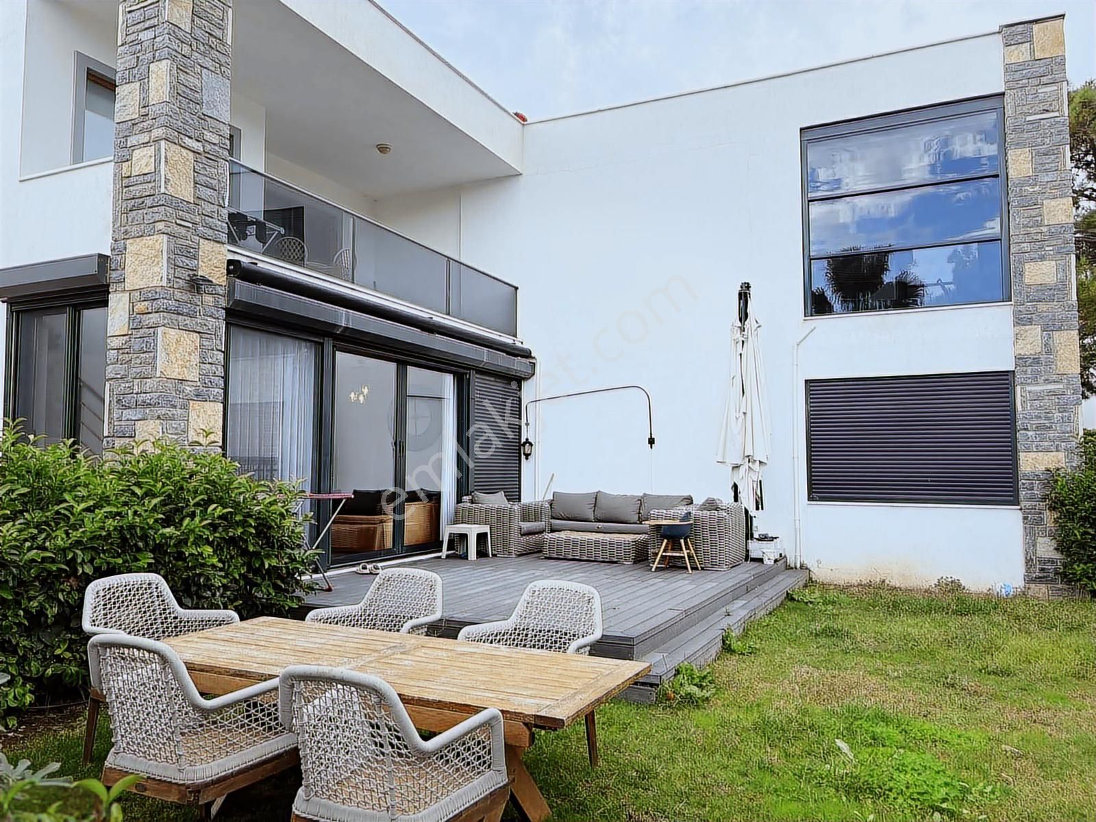 Konacık'ta Zai'ye Komşu Nezih Site İçinde Satılık Modern Daire - Görsel 8