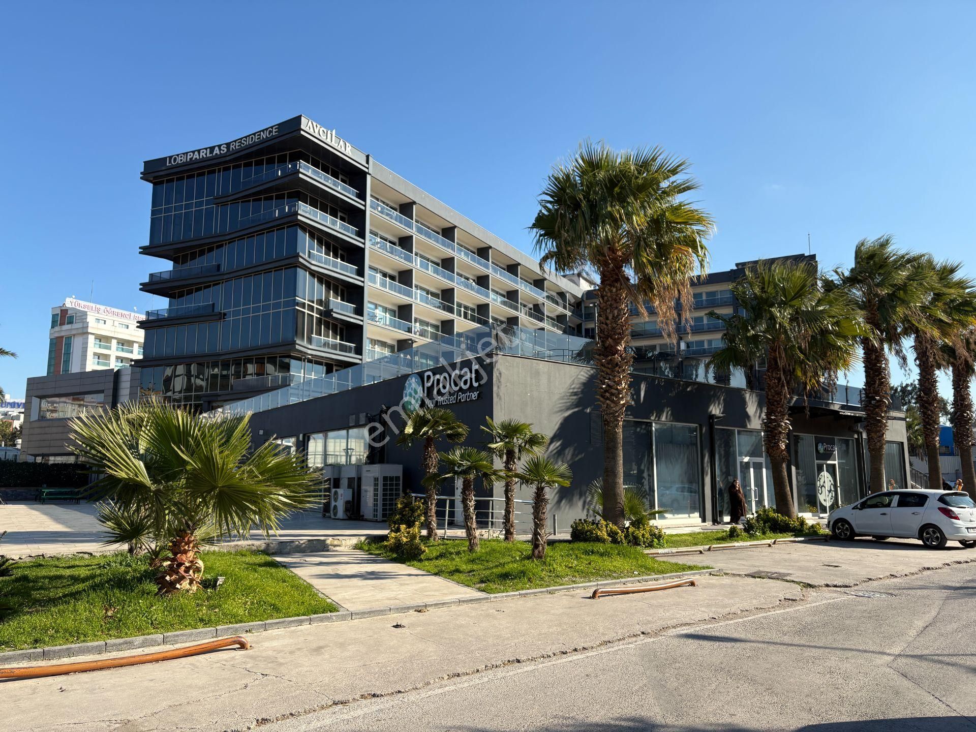 Avcılar Lobiparlas Rezidansta Satılık 1+1 Ofis