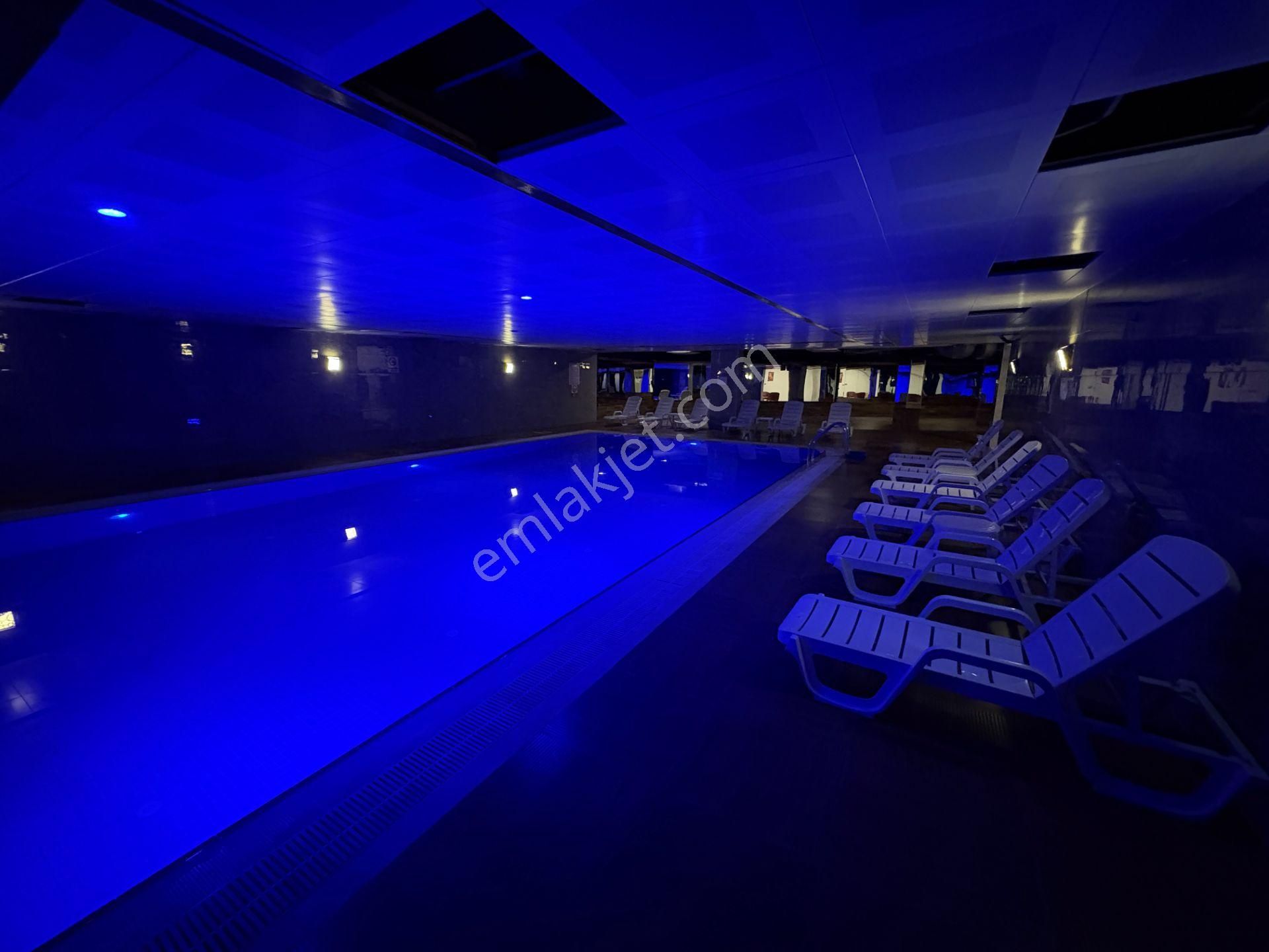 Avcılar Lobiparlas Rezidansta Satılık 1+1 Ofis - Görsel 23