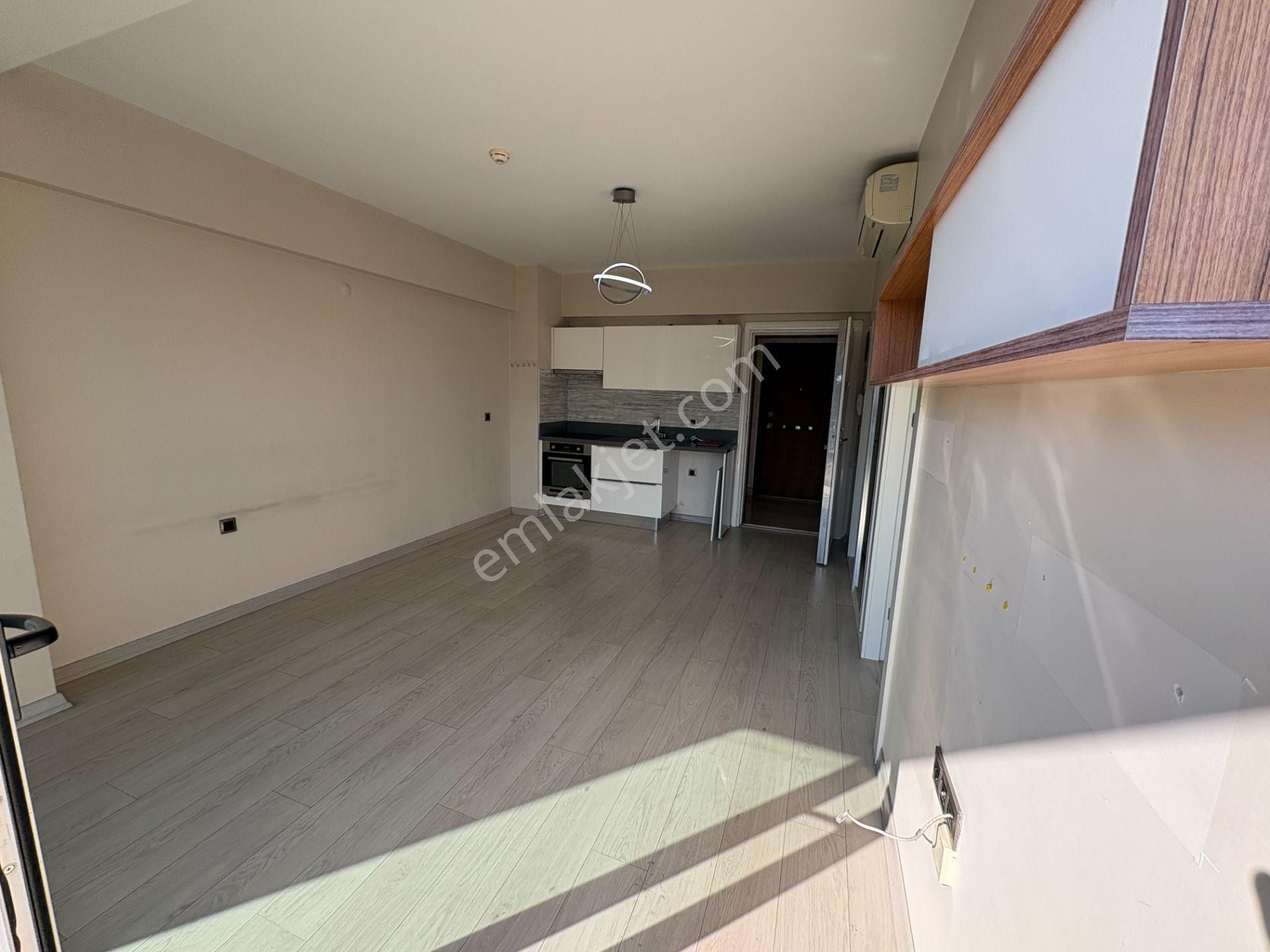 Avcılar Lobiparlas Rezidansta Satılık 1+1 Ofis - Görsel 4