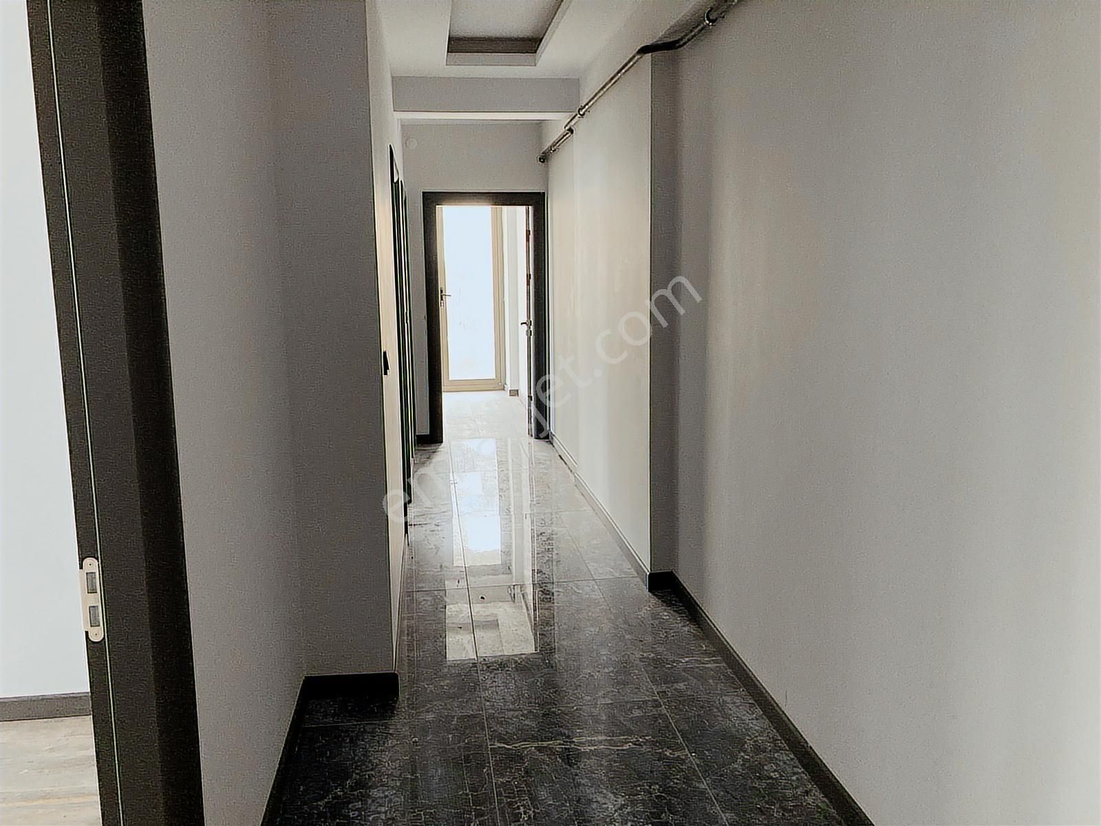 Harmankaya Villa Bölgesinde Muhteşem Deniz Ve Şehir Manzarası - Görsel 23