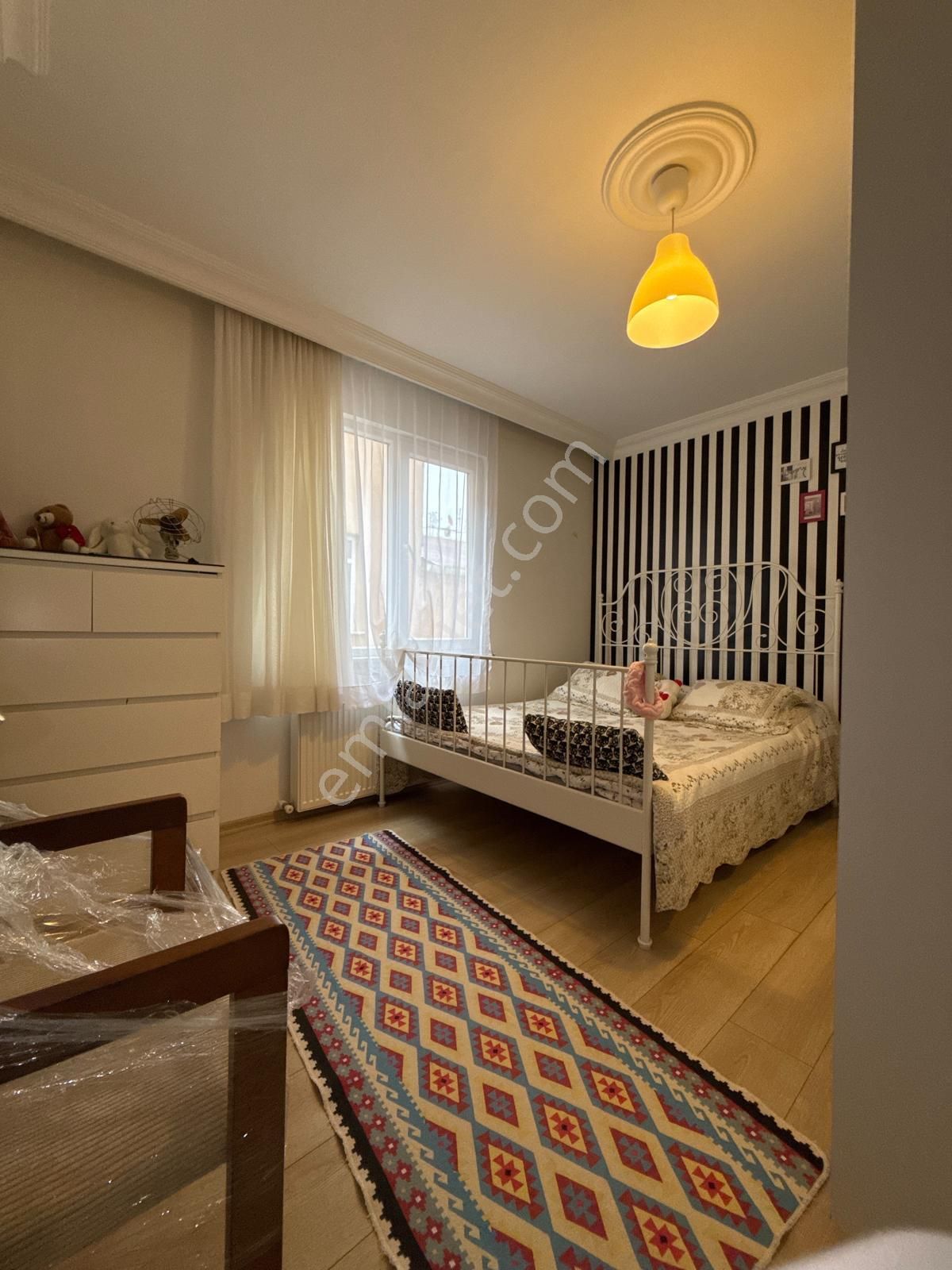 Yenibosna Merkez Camiye Yakın Satılık100 M2 2+1 Daire - Görsel 19