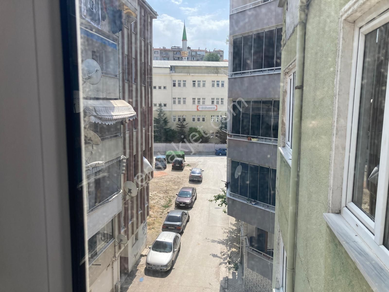 Balık Pazarında Merkezi Konumda Satılık Daire - Görsel 5