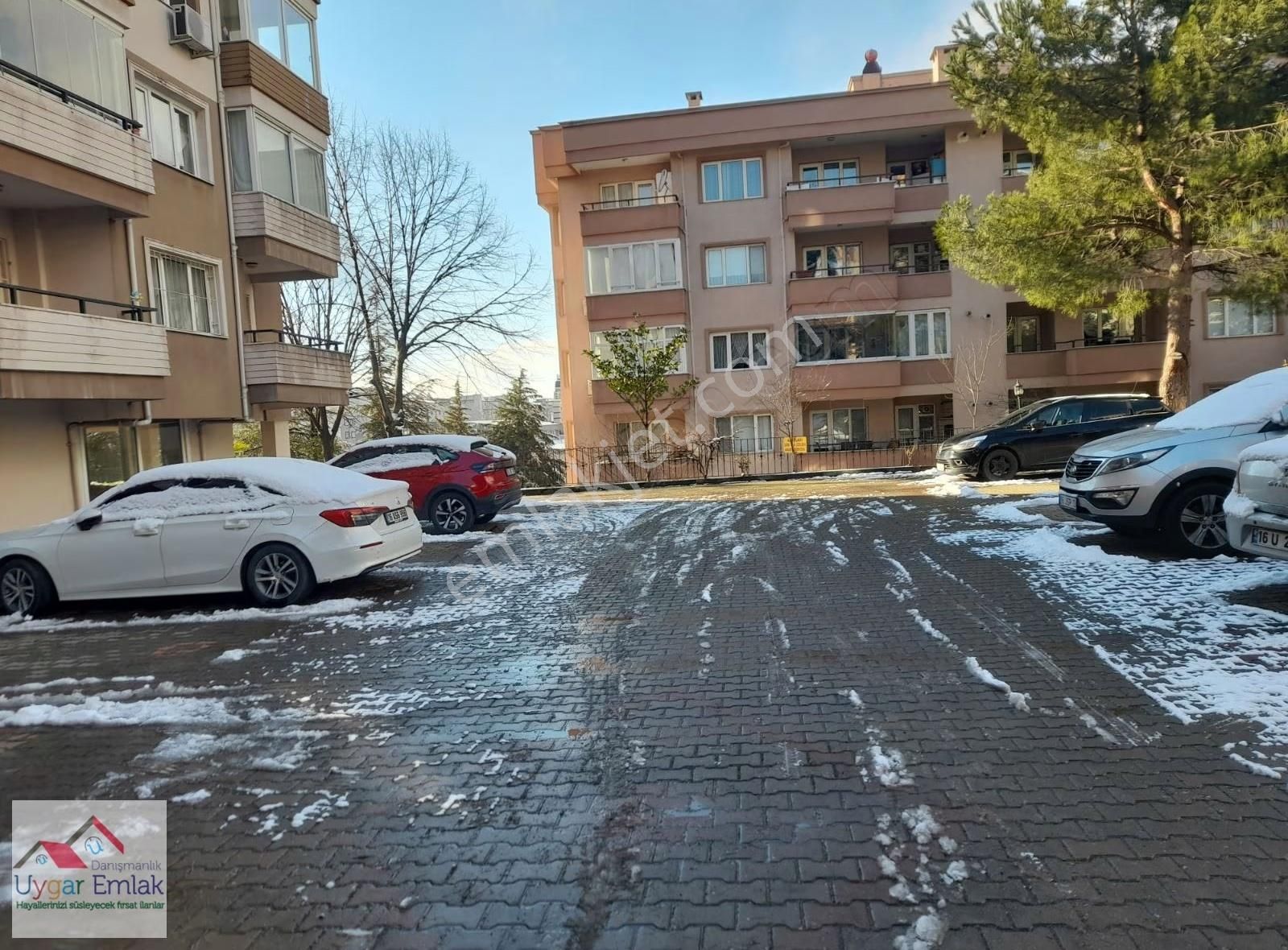 Uygar Emlakdan Acıbadem Ve Barış Anadolu Lıse Yanı Satılık Daire - Görsel 21