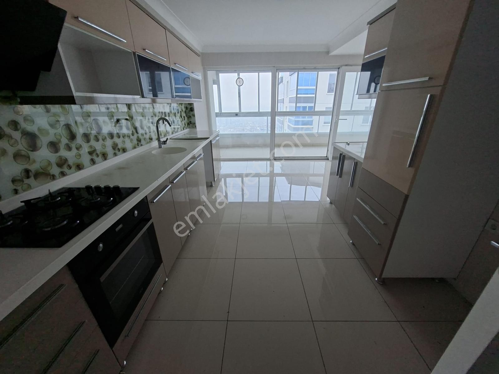 Ahiler Emlak Tan Aksu Konutlarında Kiralık Ferah Daire - Görsel 16