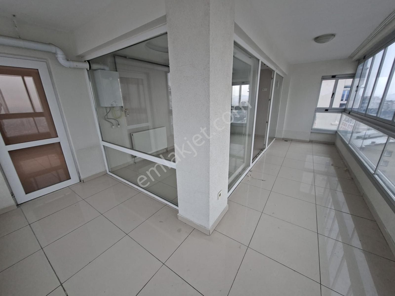 Ahiler Emlak Tan Aksu Konutlarında Kiralık Ferah Daire - Görsel 19