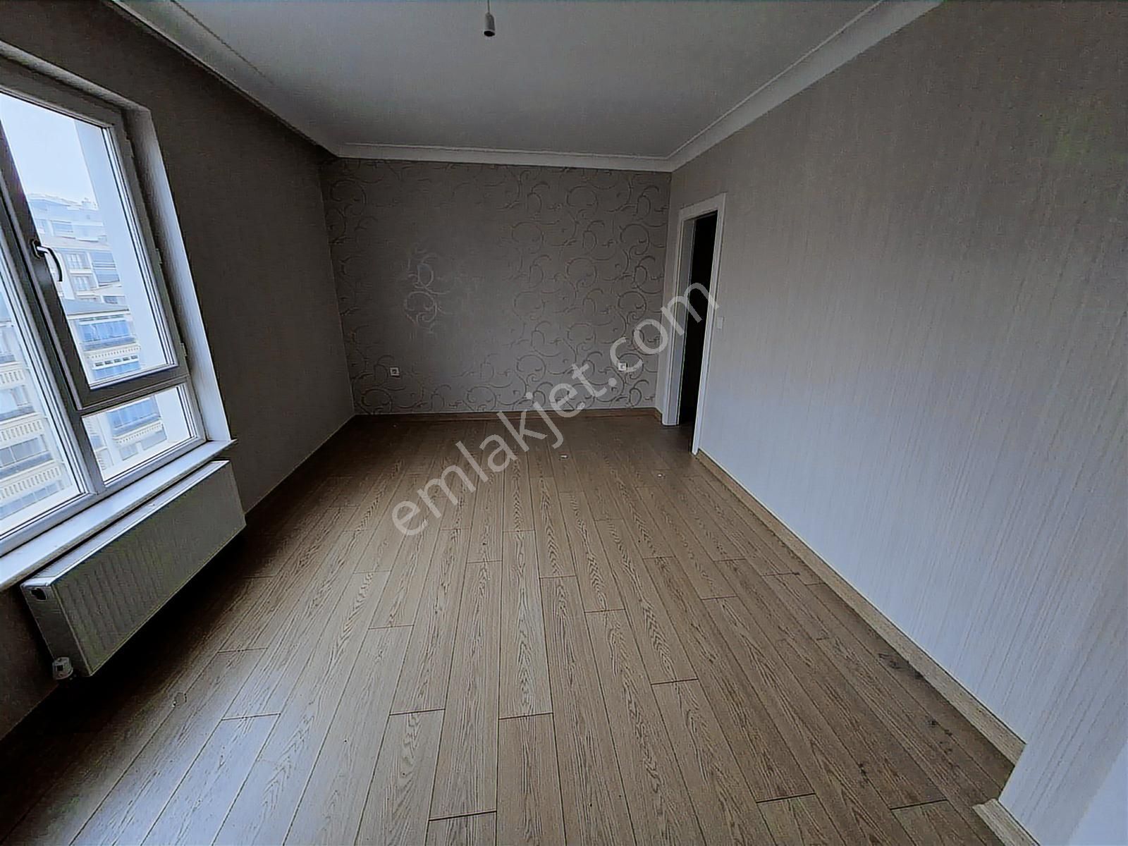 Ahiler Emlak Tan Aksu Konutlarında Kiralık Ferah Daire - Görsel 25