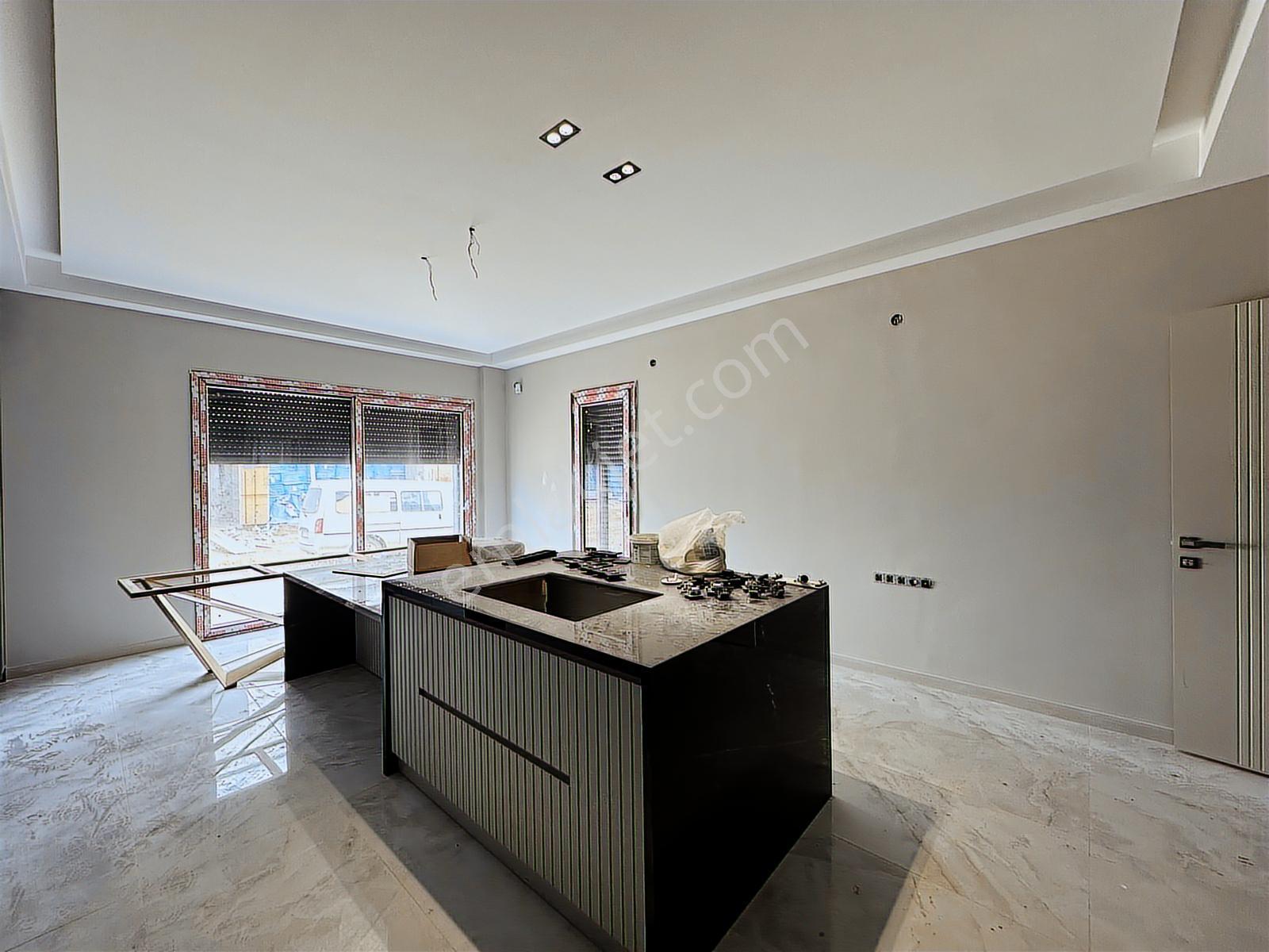 Hedef Emlaktan Karşıyaka Cadde Üzeri Doğa Cityde Satılık Villa - Görsel 17