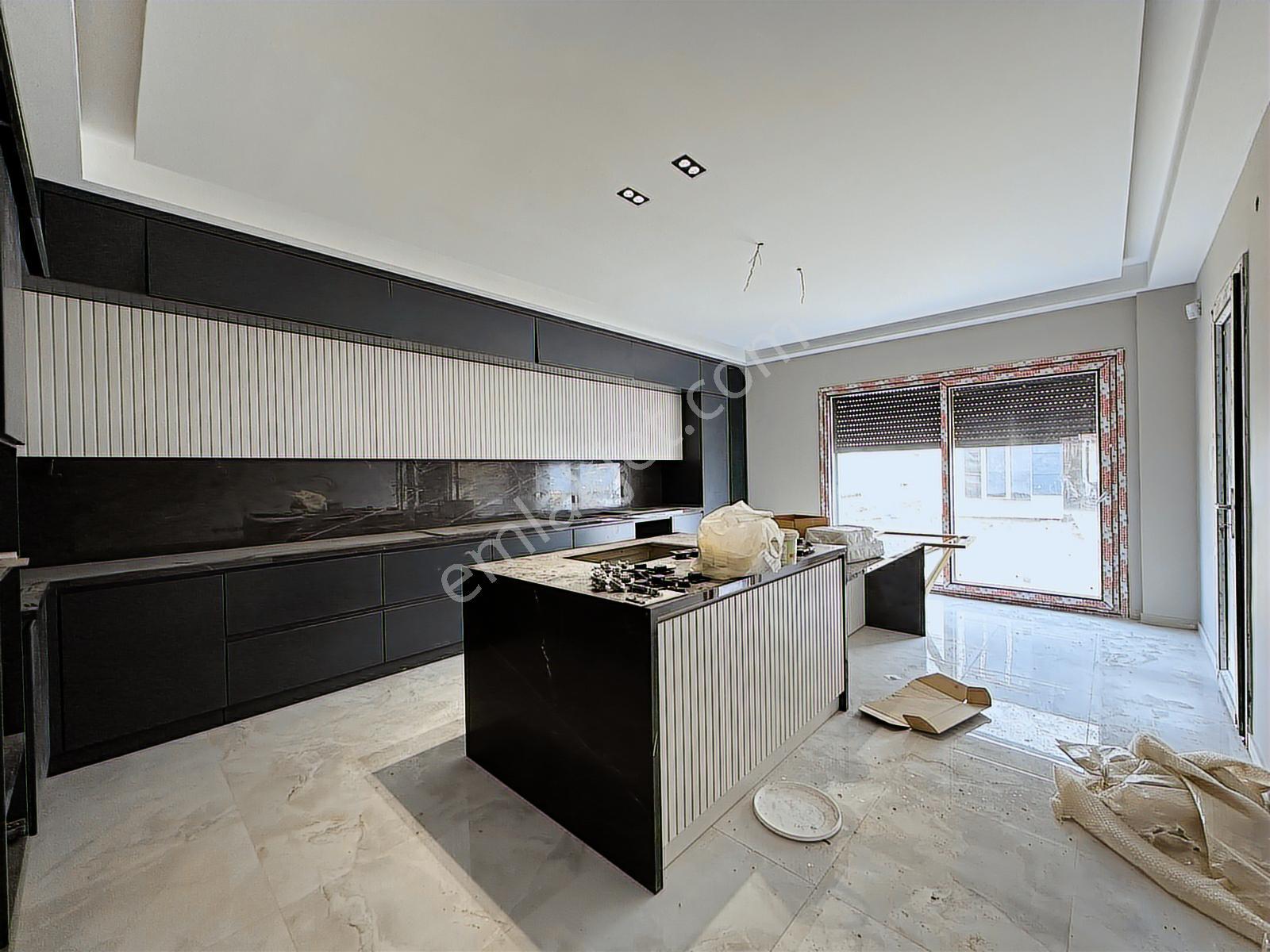 Hedef Emlaktan Karşıyaka Cadde Üzeri Doğa Cityde Satılık Villa - Görsel 16