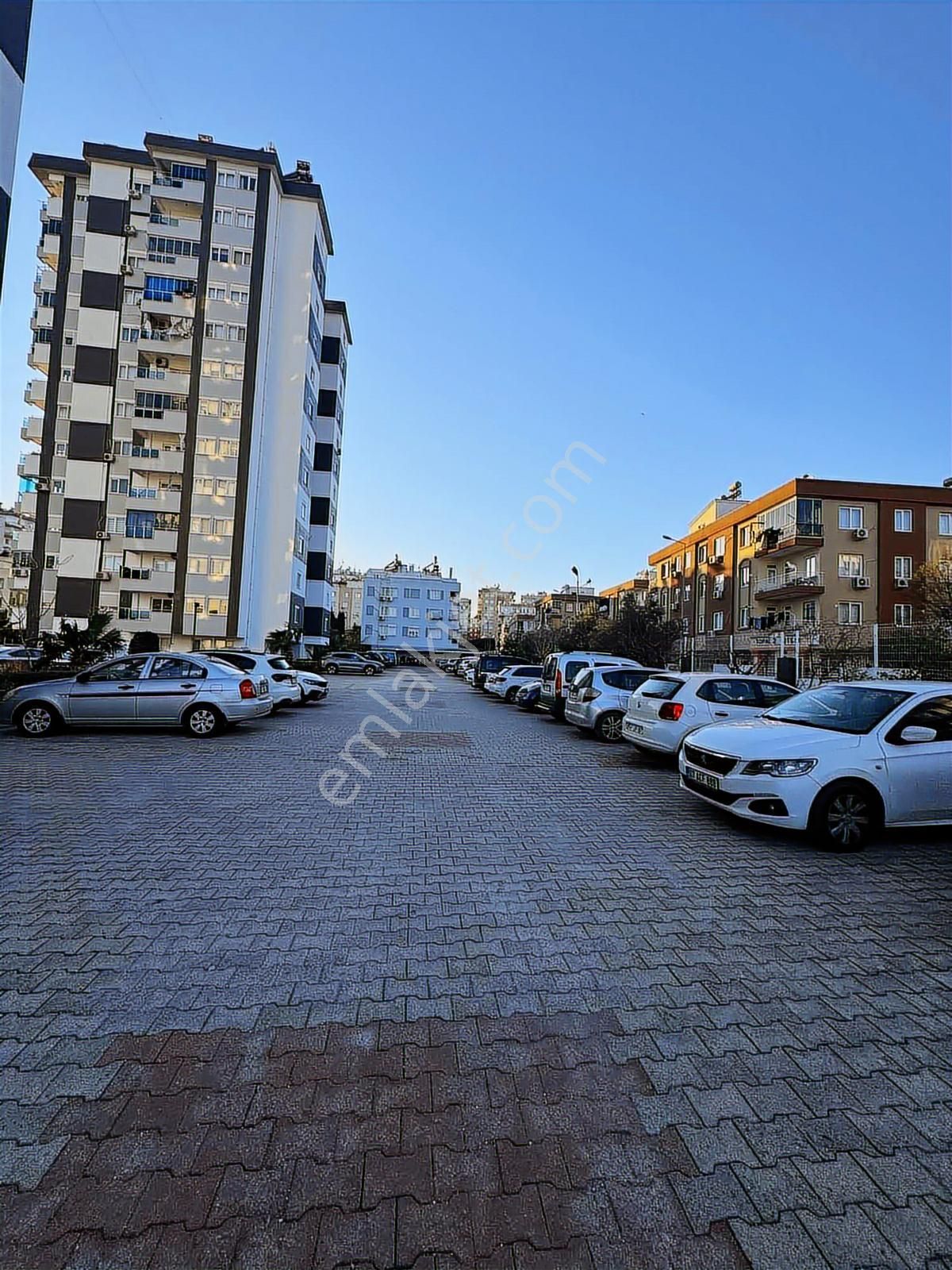 Dutlubahçe'de 2+1 Havuzlu Sitede Daire - Görsel 18